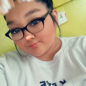 Meet your Posher, Jade